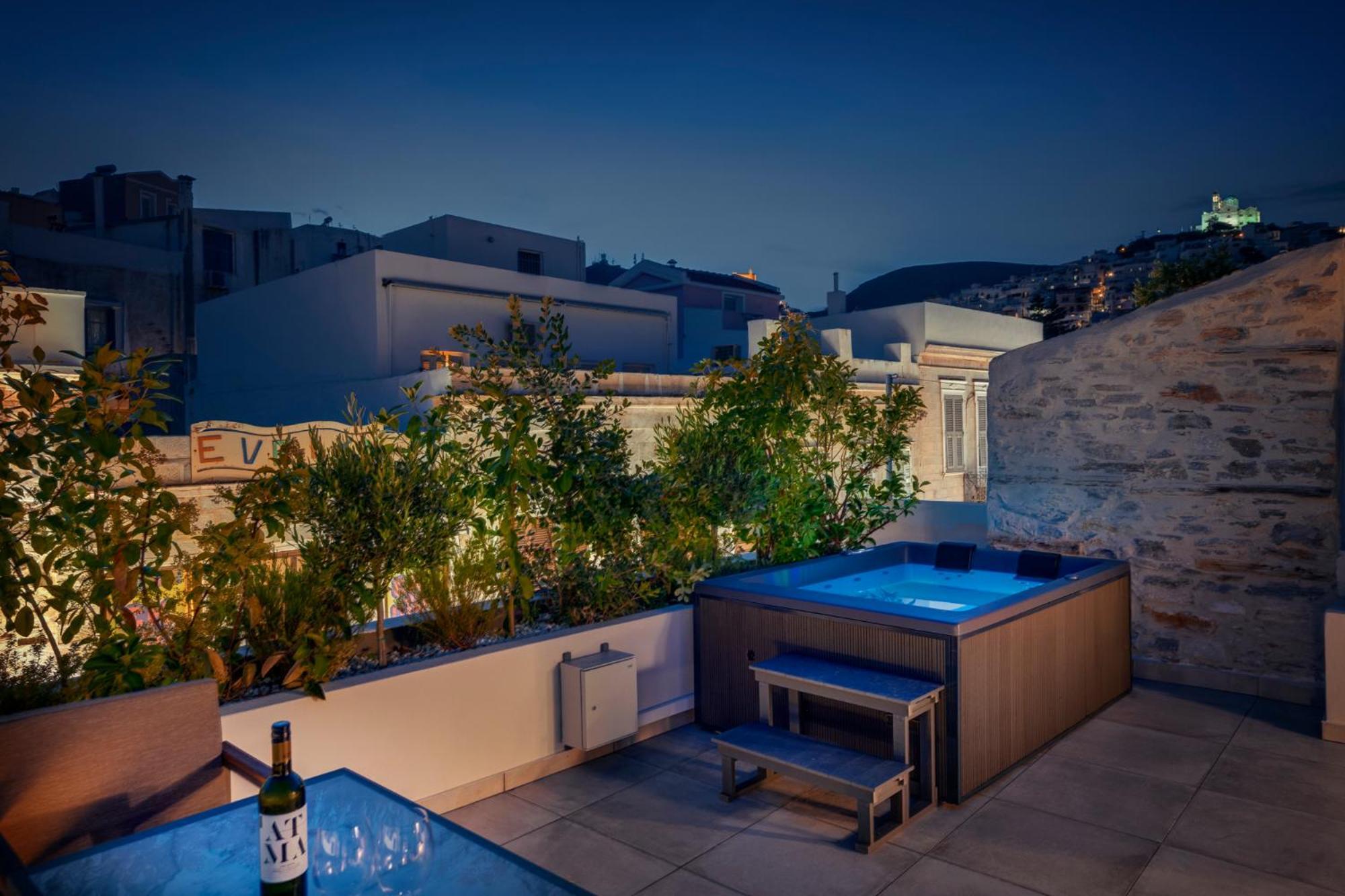 Ninemian Suites Syros Ermupoli Exteriér fotografie